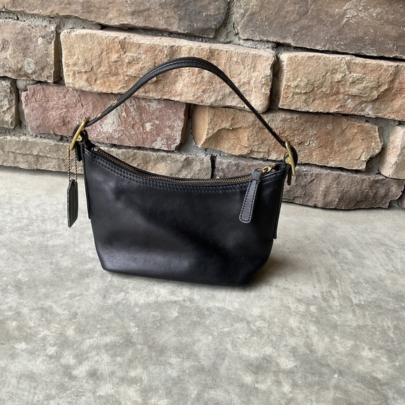 Vintage COACH Black Leather Demi Baguette Bag 9844 - Picture 5 of 16